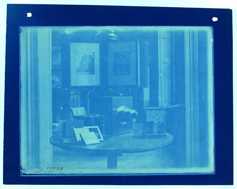 Appareils photographiques anciens expos&eacute;s au Mus&eacute;e de la Photographie de Saint-P&eacute;tersbourg