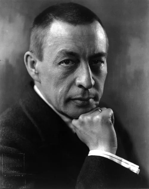 Portrait de Sergueï Rachmaninov, compositeur et pianiste russe célèbre
